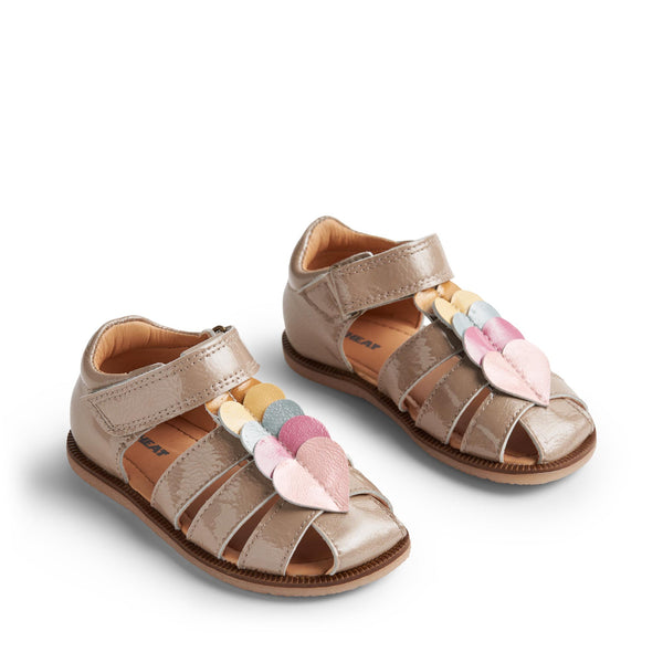 Geschlossene Lack-Sandale Hana